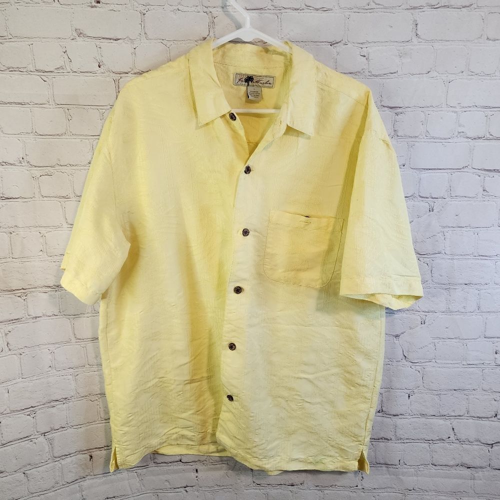 Men's Joe Marlin button down shirt, size Large